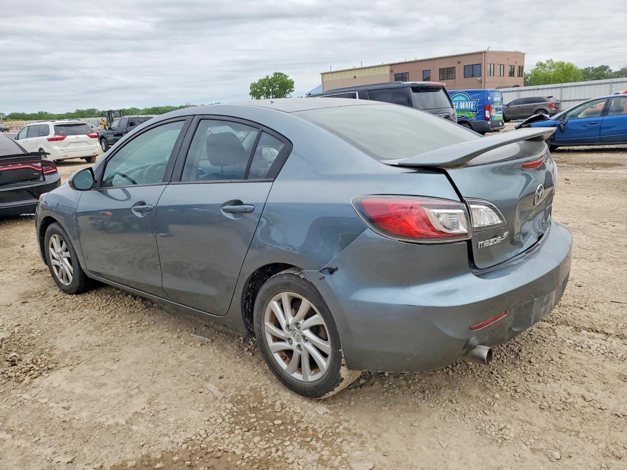 Mazda 3 I