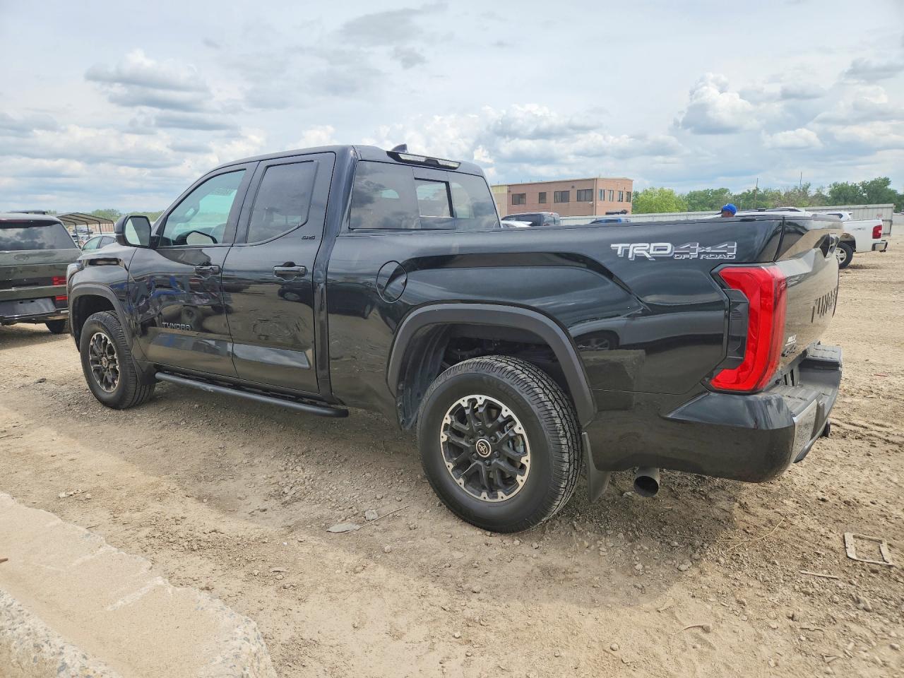 Toyota Tundra Sr5