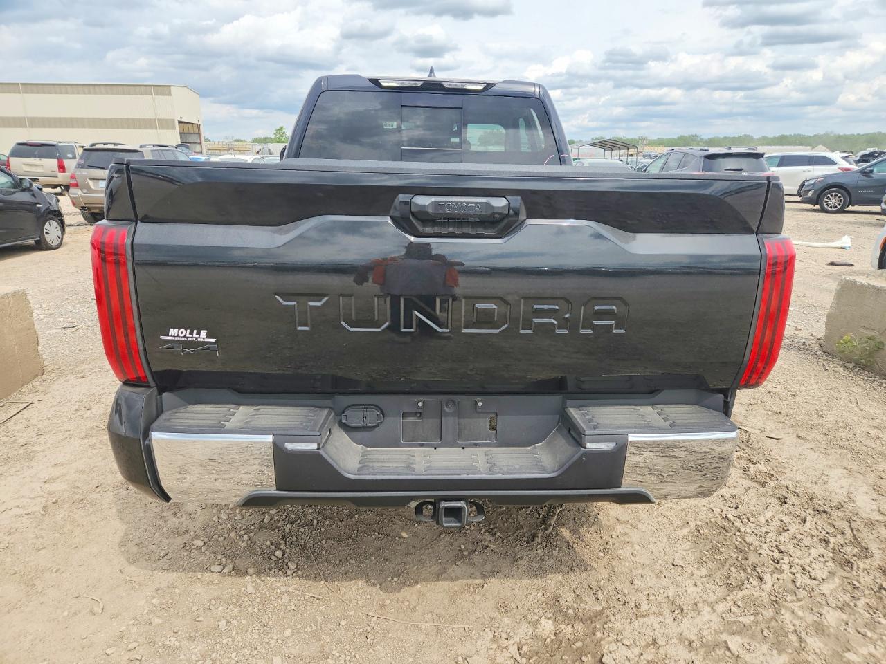 Toyota Tundra Sr5