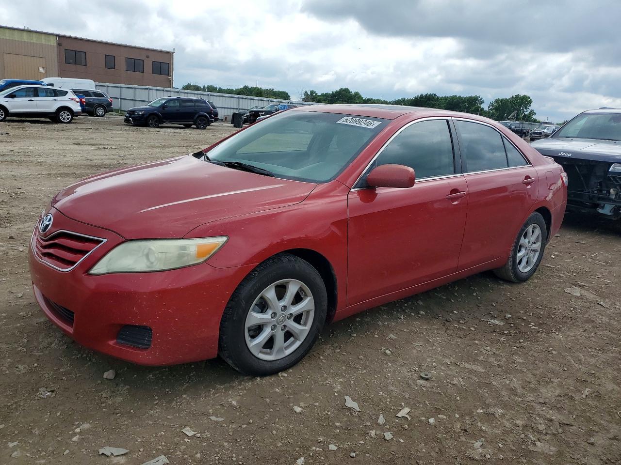 Salvage Toyota Camry Image