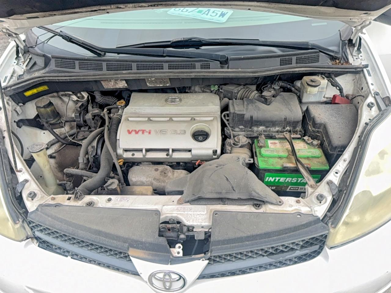 Toyota Sienna Le 8 Passenger