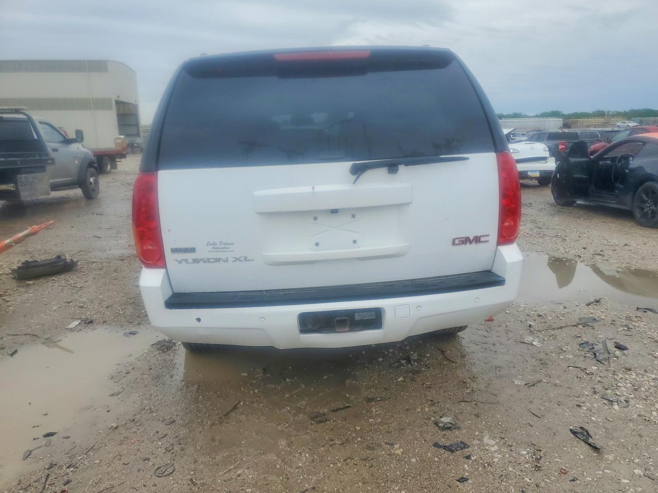 GMC Yukon K1500 Sle