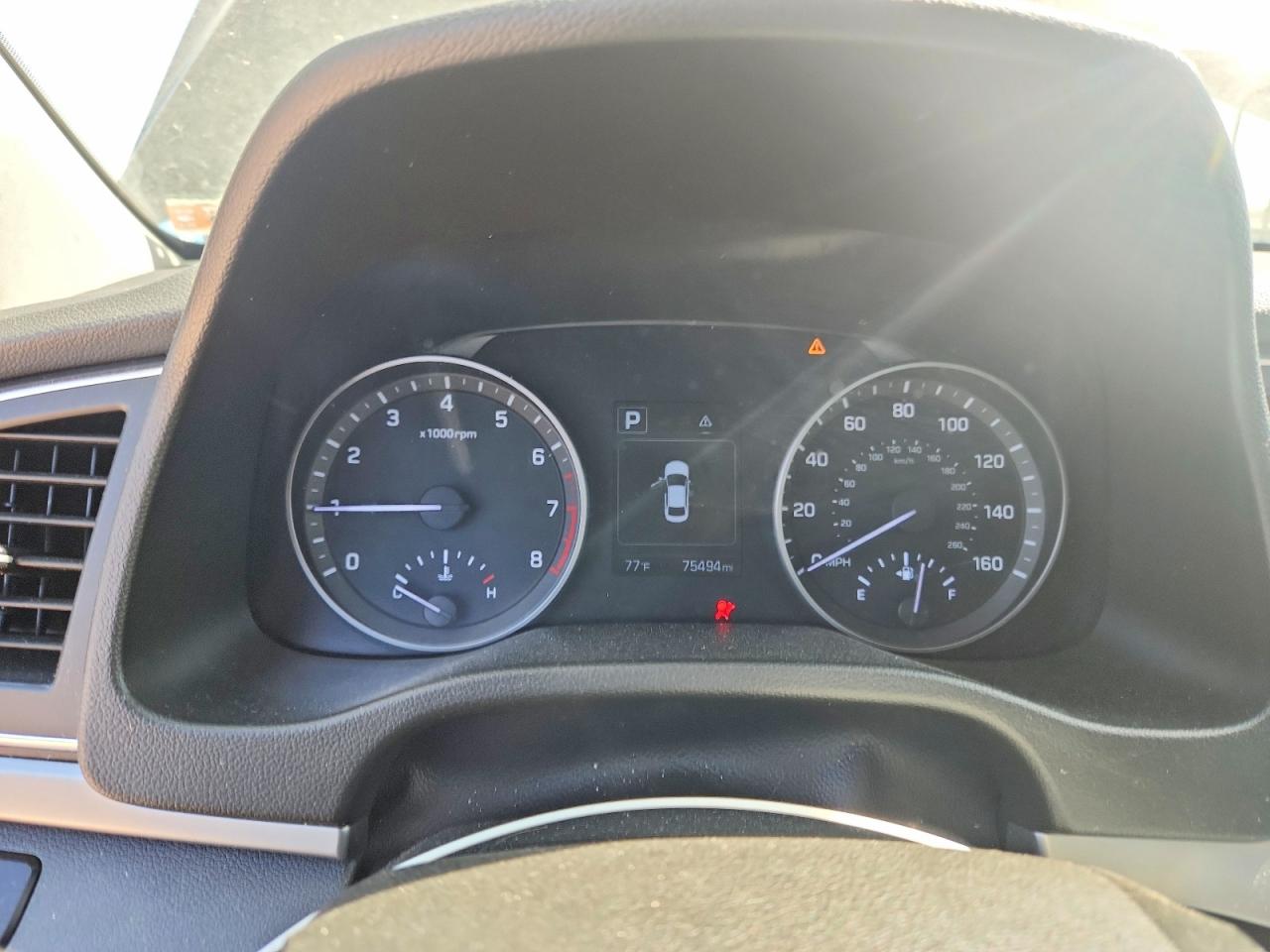 Hyundai ELANTRA Sel