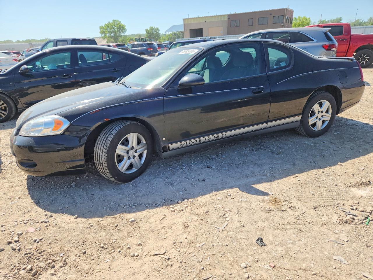 Salvage Chevrolet Monte Carlo Image