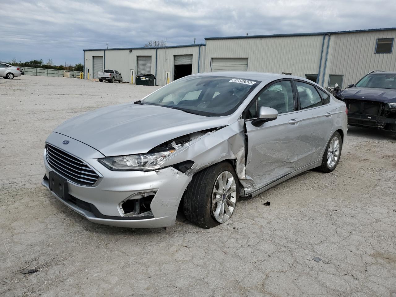 Salvage Ford Fusion Image