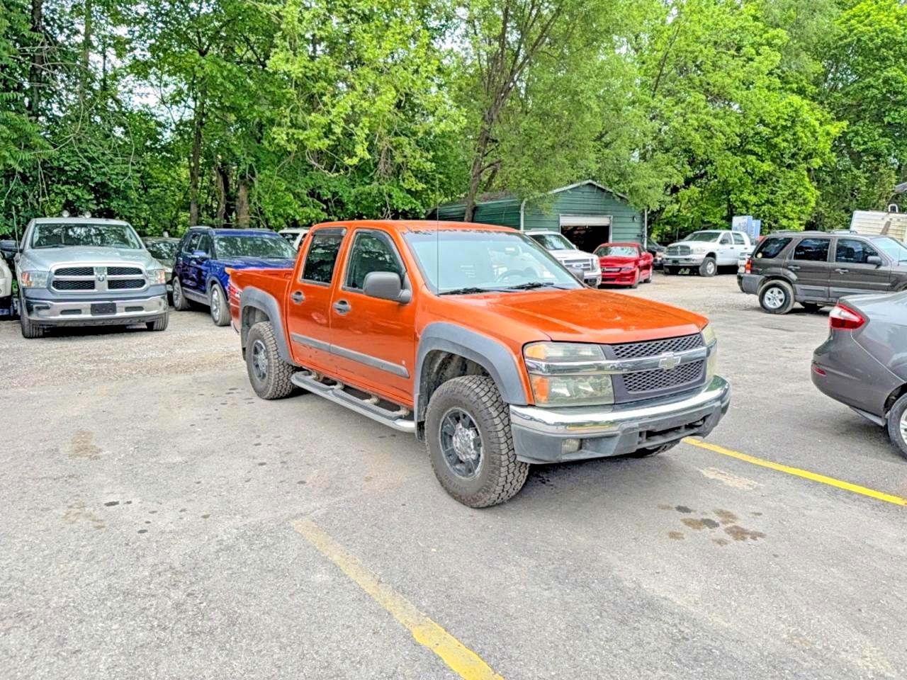 Salvage Chevrolet Colorado Image