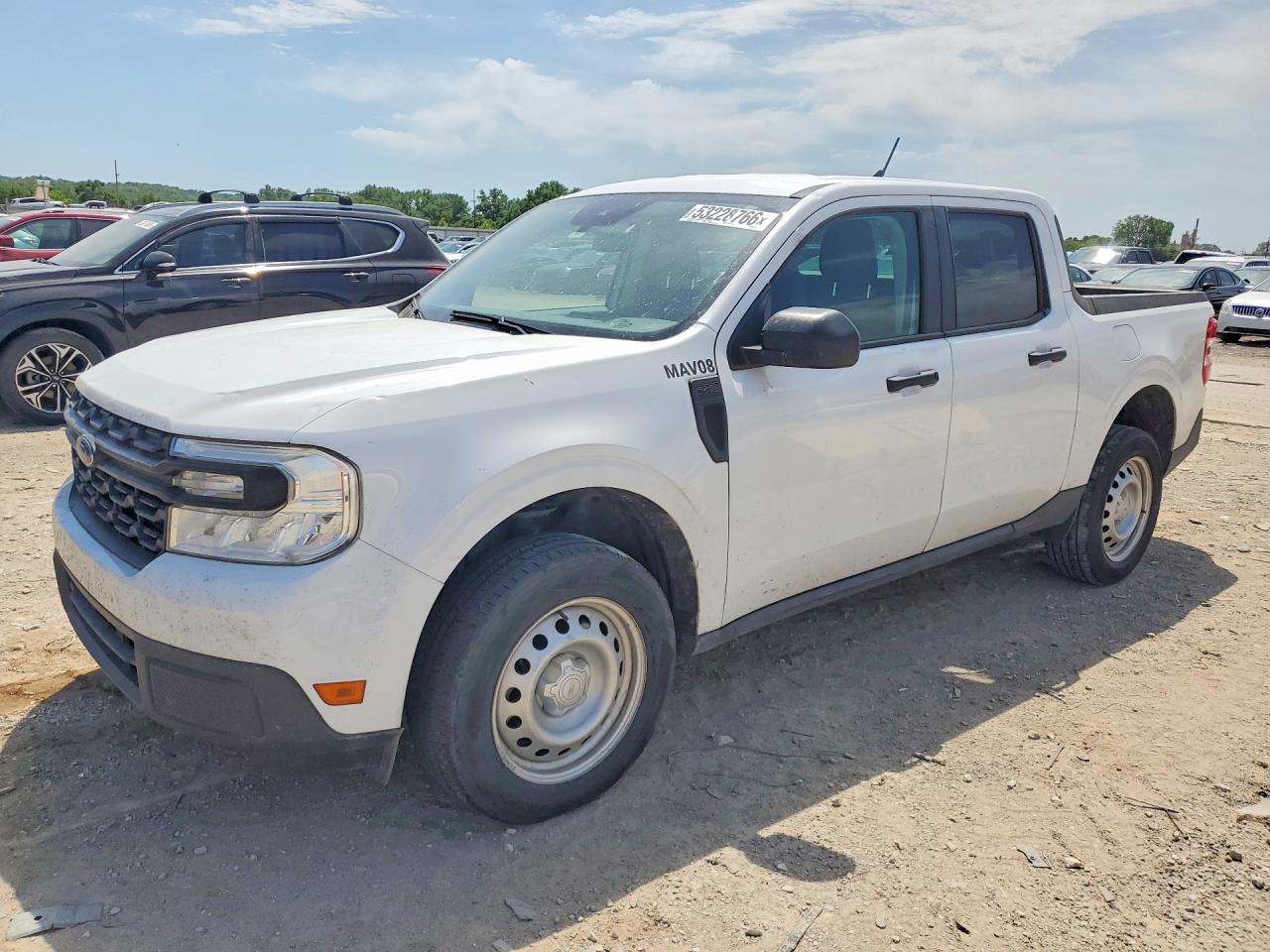 Salvage Ford Maverick Image