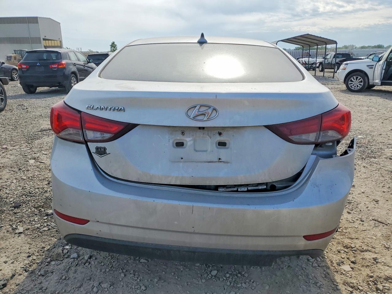 Hyundai ELANTRA Sport