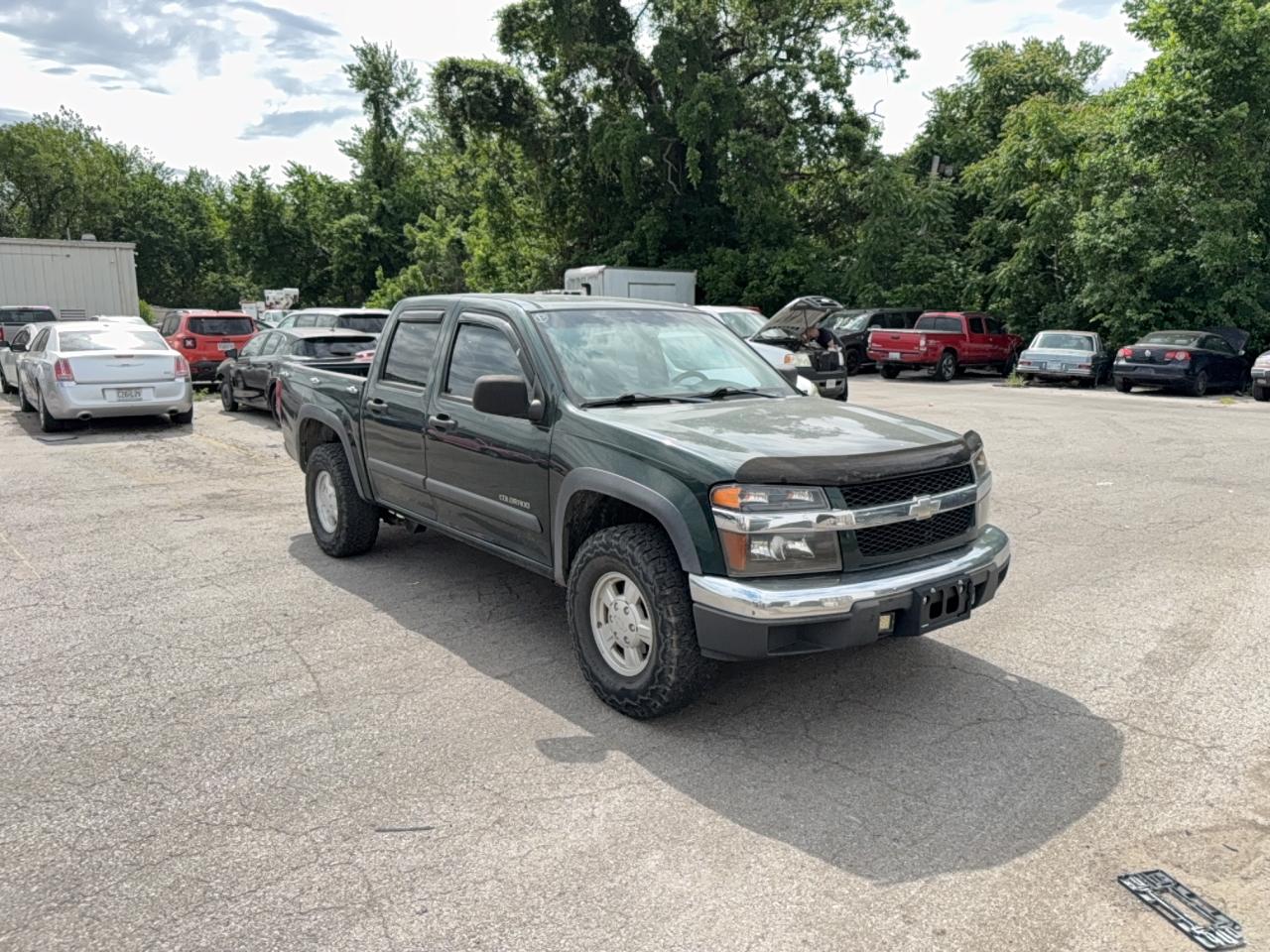 Salvage Chevrolet Colorado Image