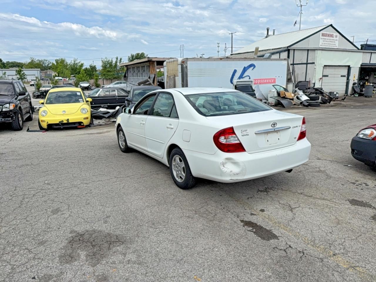 Toyota Camry Le V6