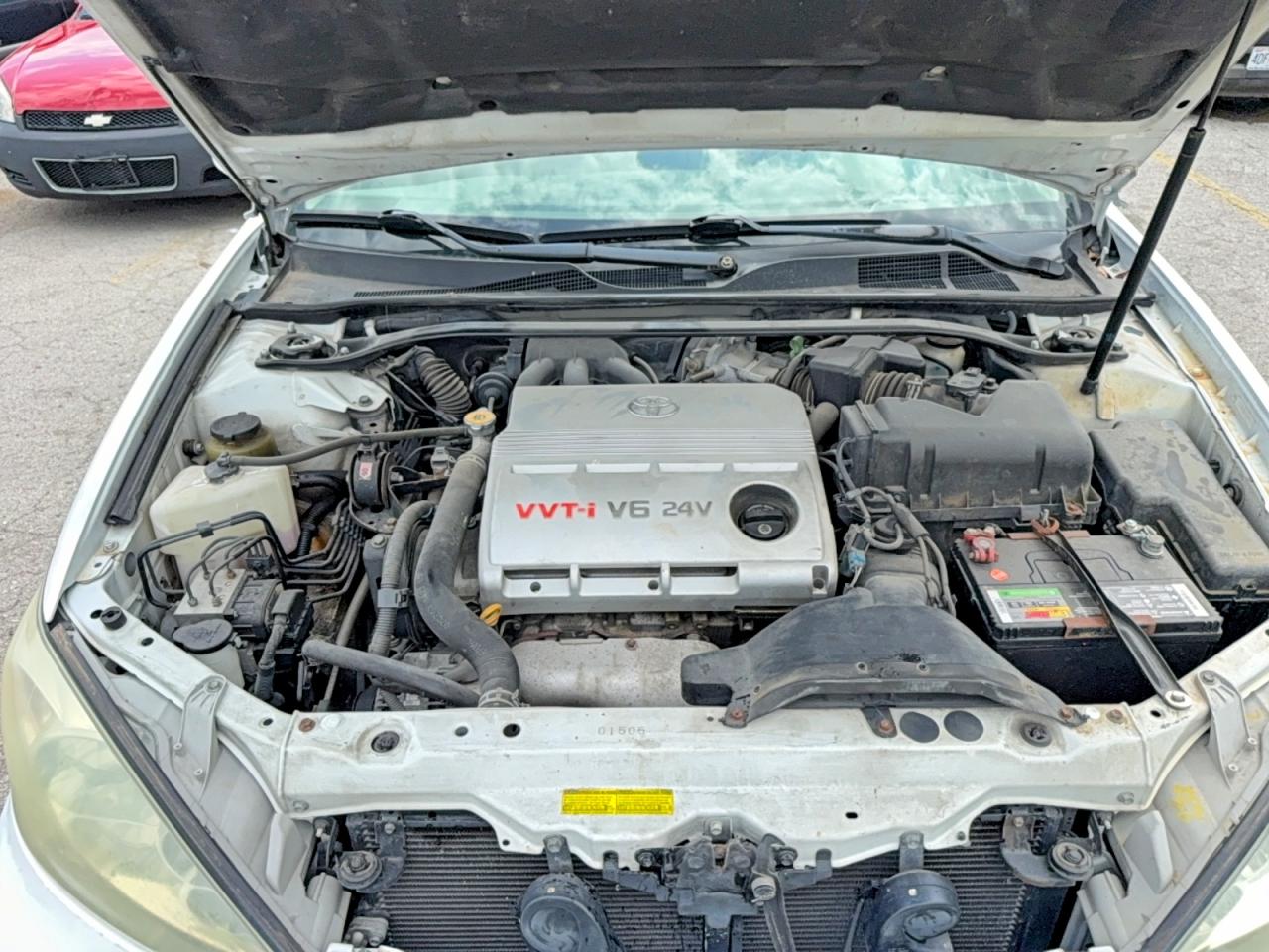 Toyota Camry Le V6
