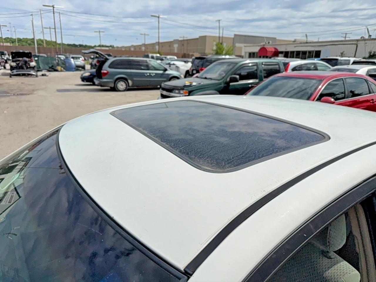 Toyota Camry Le V6