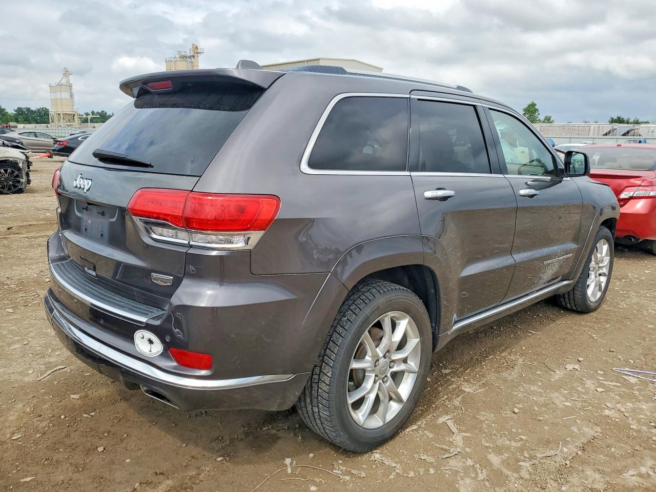 Jeep Grand Cherokee Summit