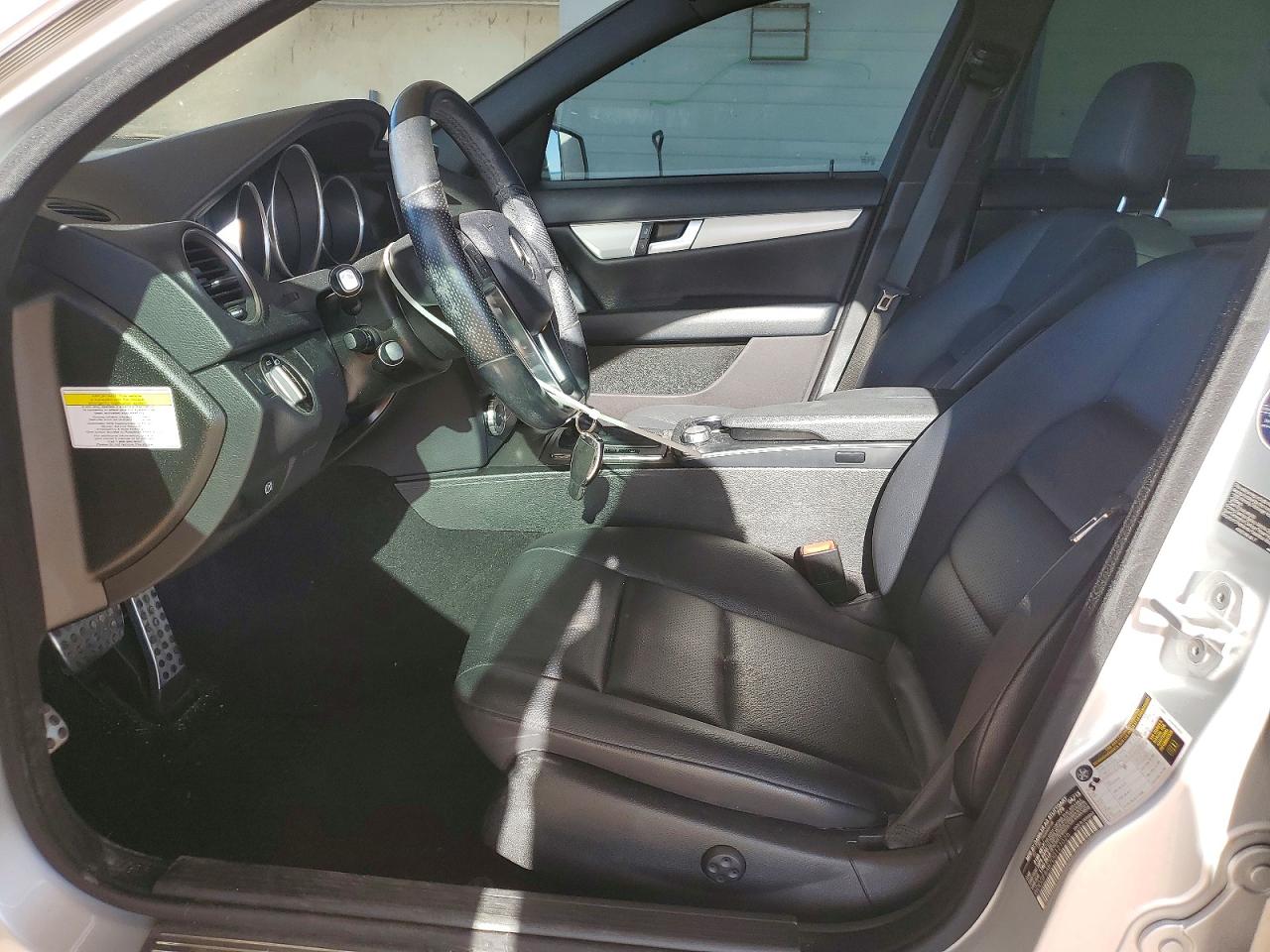 Mercedes-Benz C-Class 300 4matic