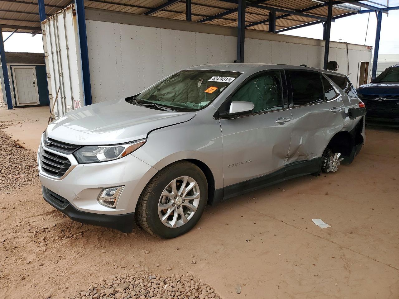Salvage Chevrolet Equinox Image