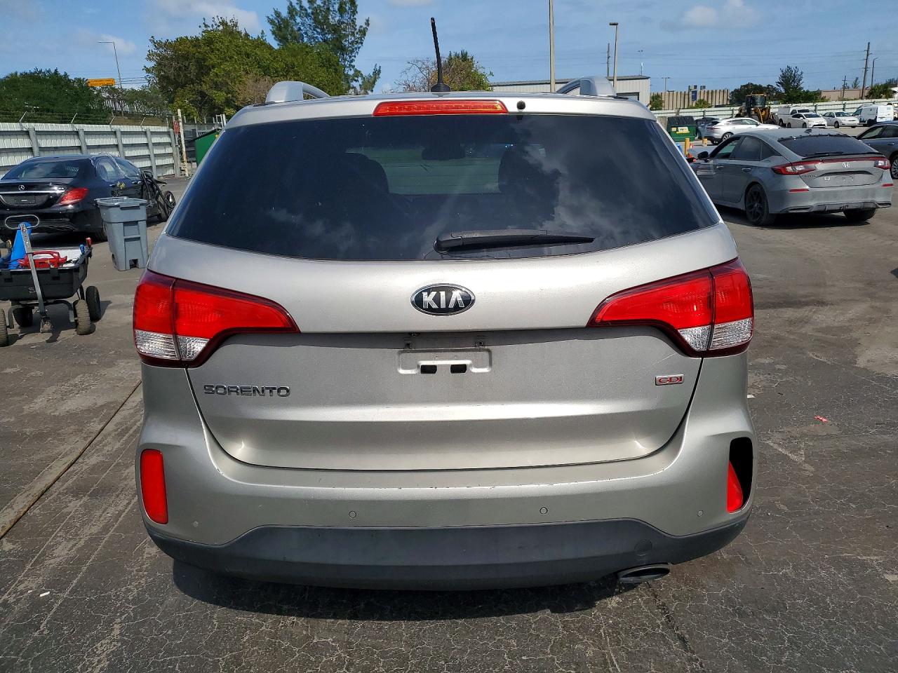 Kia Sorento Lx
