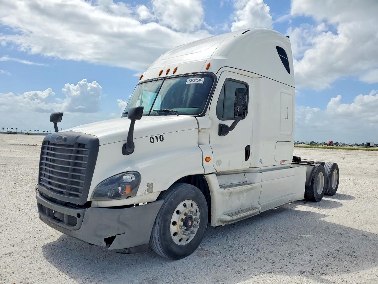 Freightliner Cascadia 125