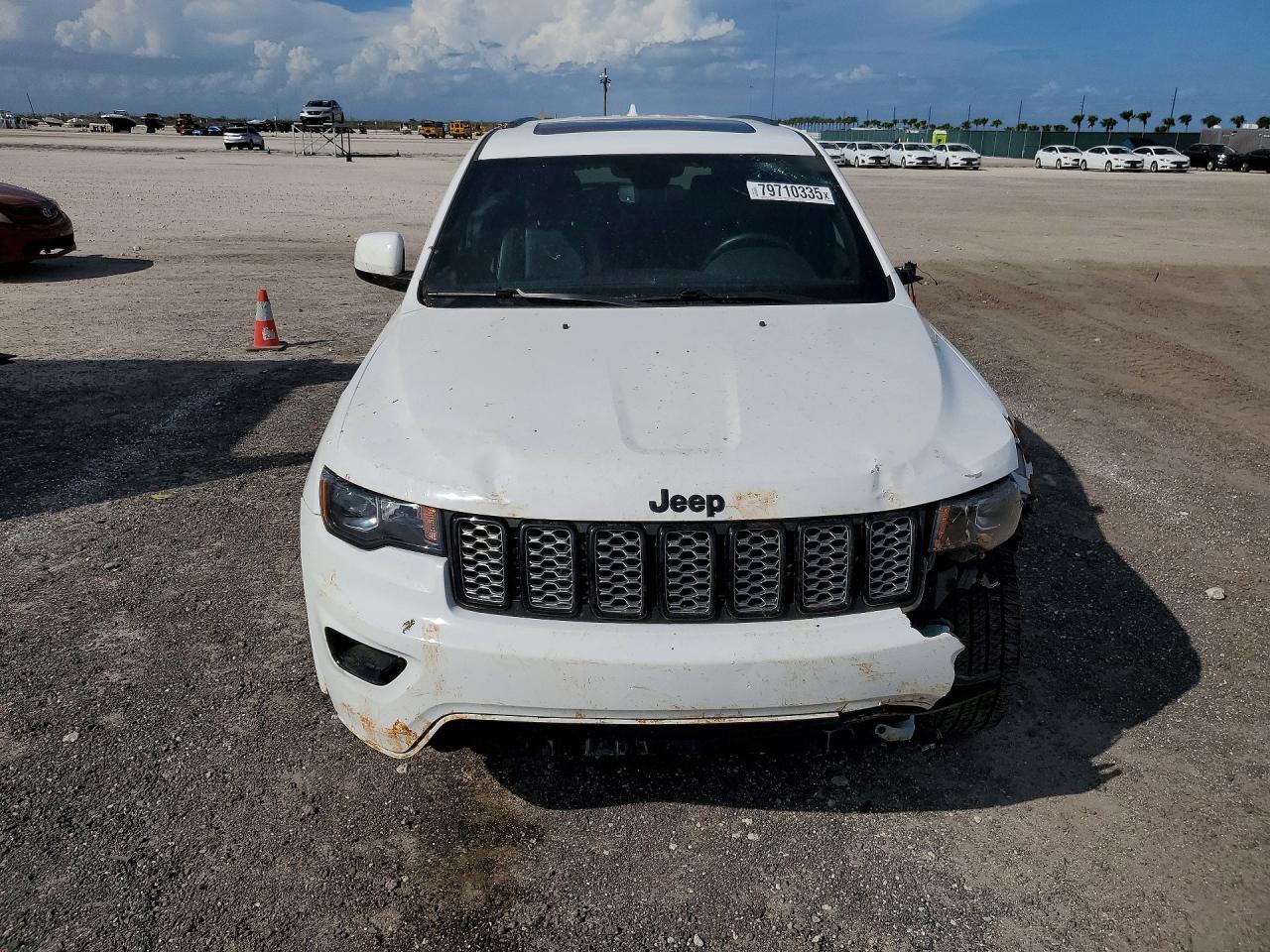 Jeep Cherokee Laredo E