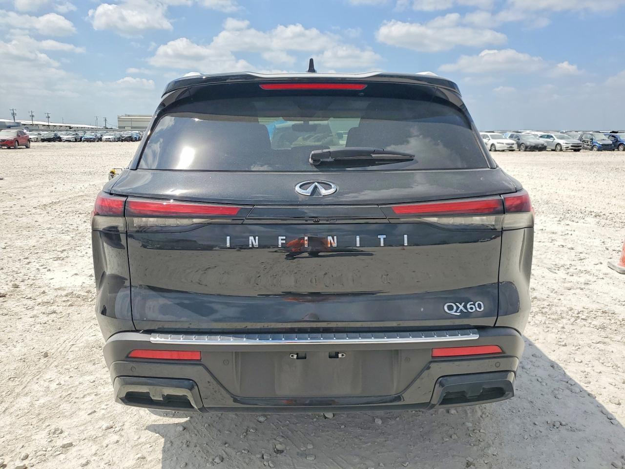 INFINITI Qx Luxe