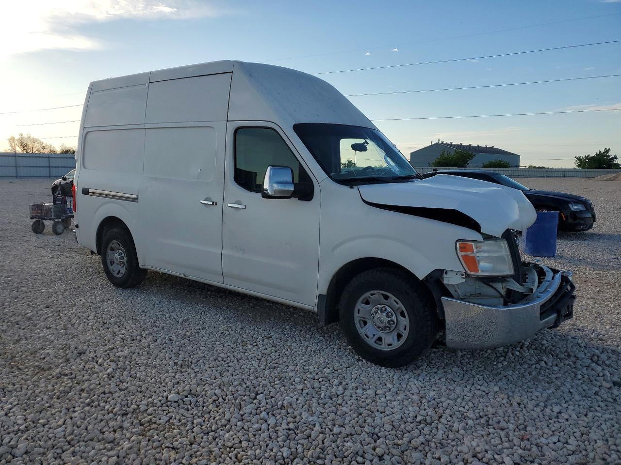 Nissan Nv 2500 Hd S