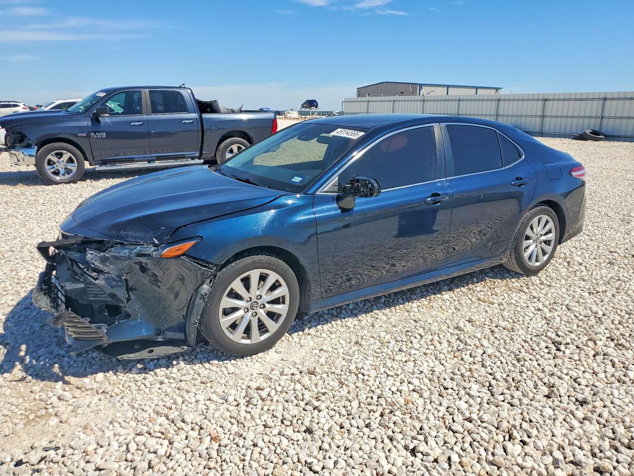 Salvage Toyota Camry Image