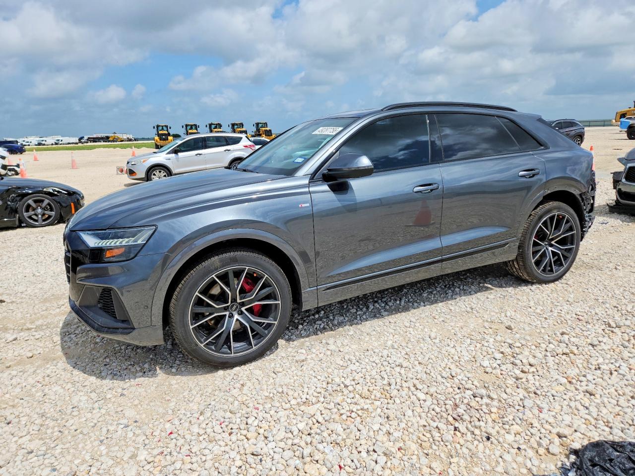 Salvage Audi Q8 Image