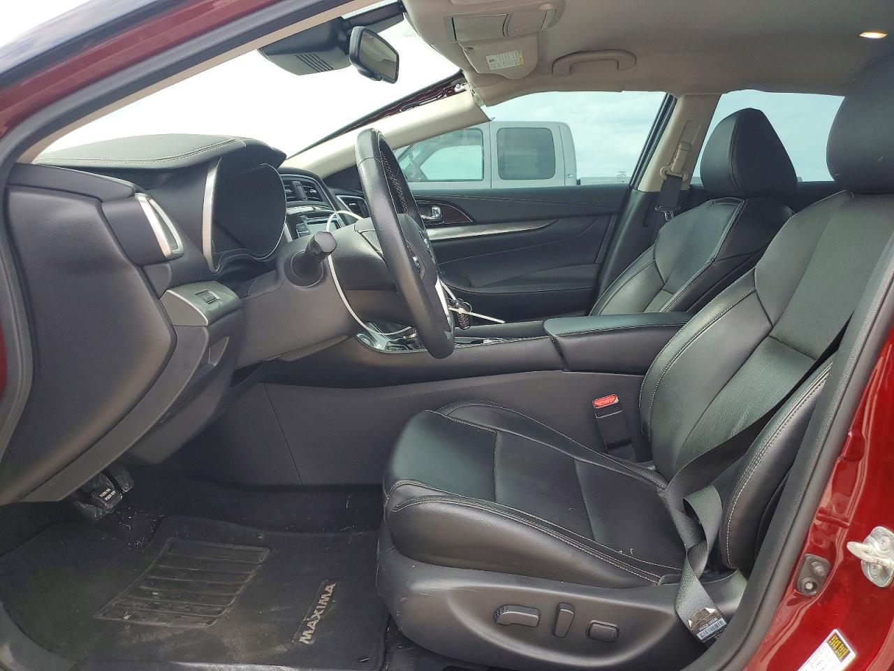 Nissan Maxima Sv