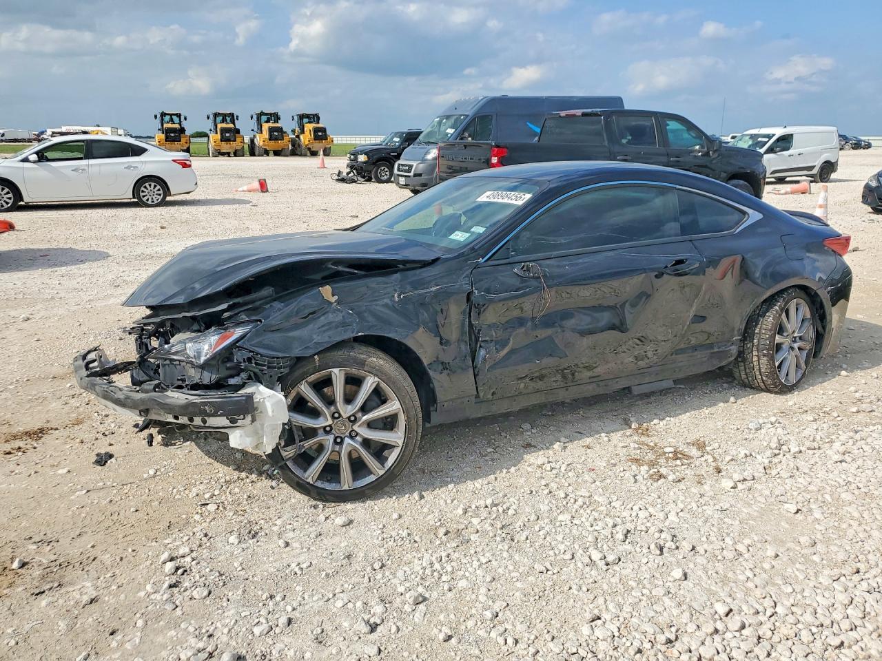 Salvage Lexus RX Image