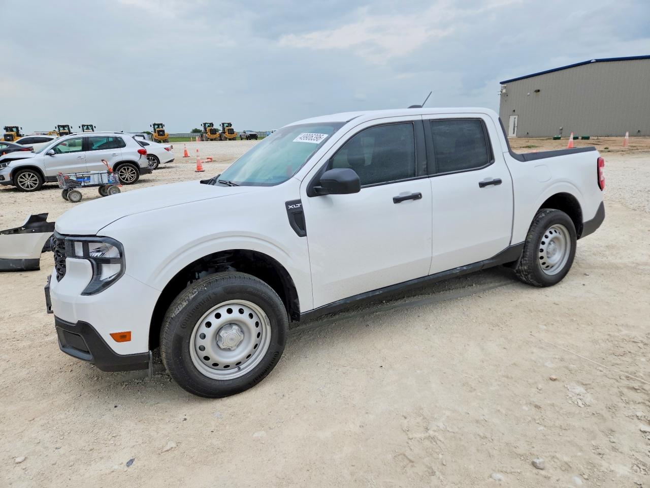 Salvage Ford Maverick Image