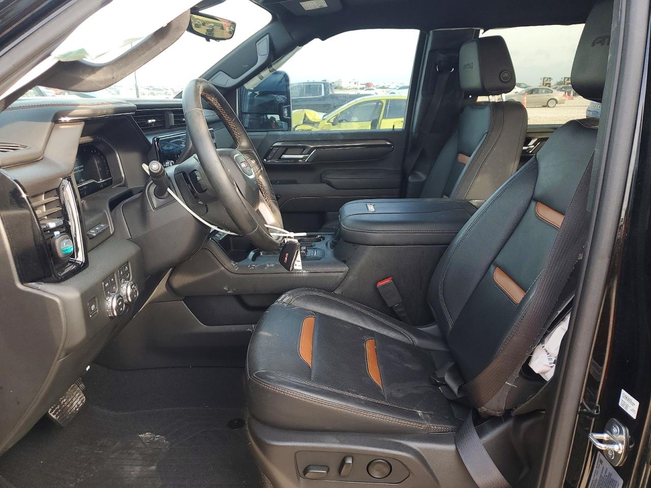 GMC Sierra K2500 At4