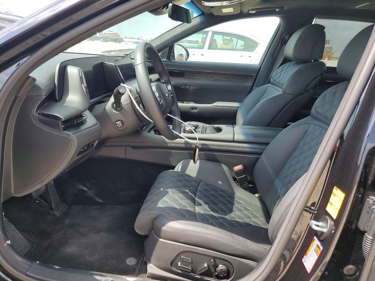 Genesis G90 Prestige Black