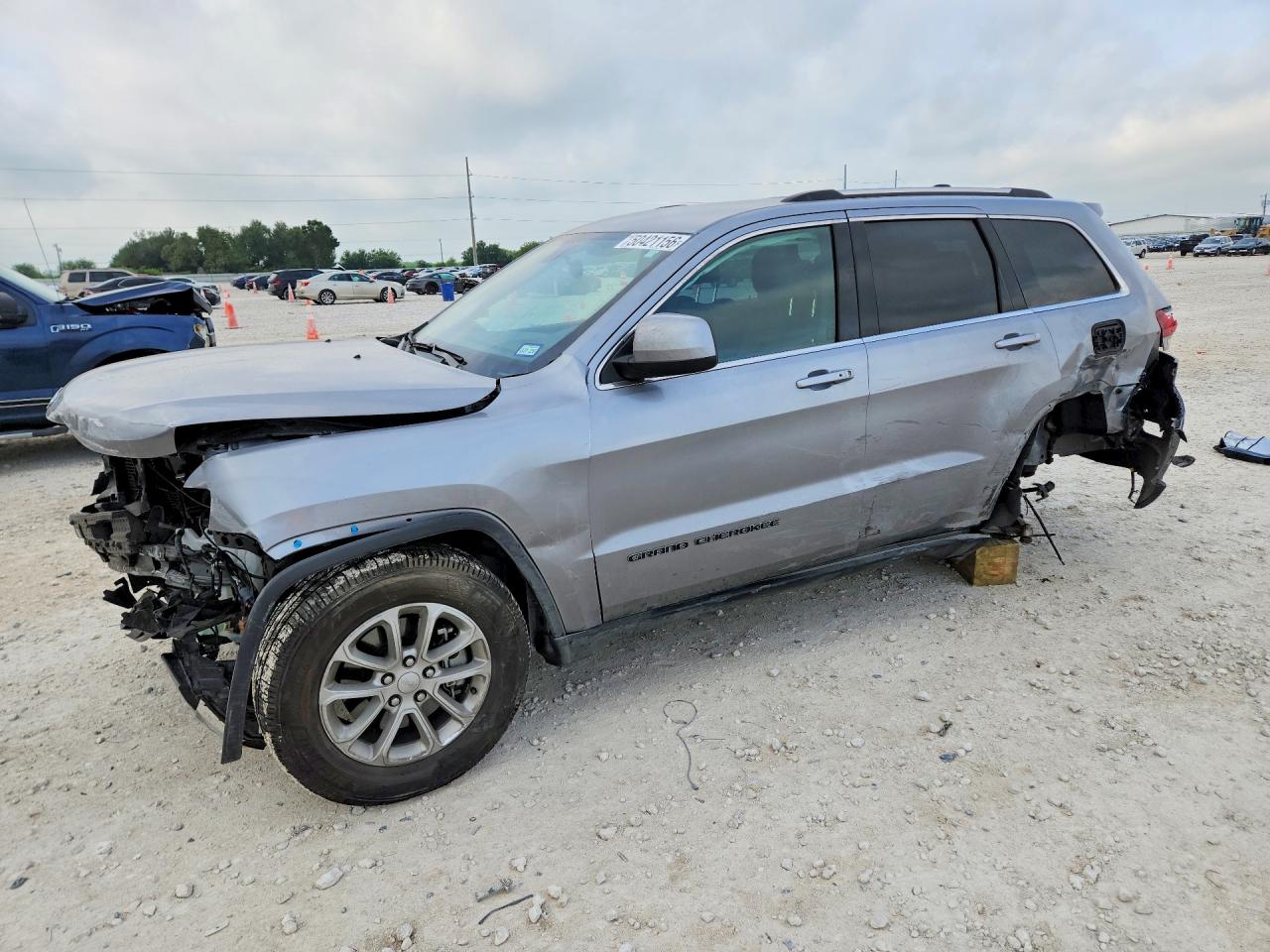 Salvage Jeep Grand Cherokee Image