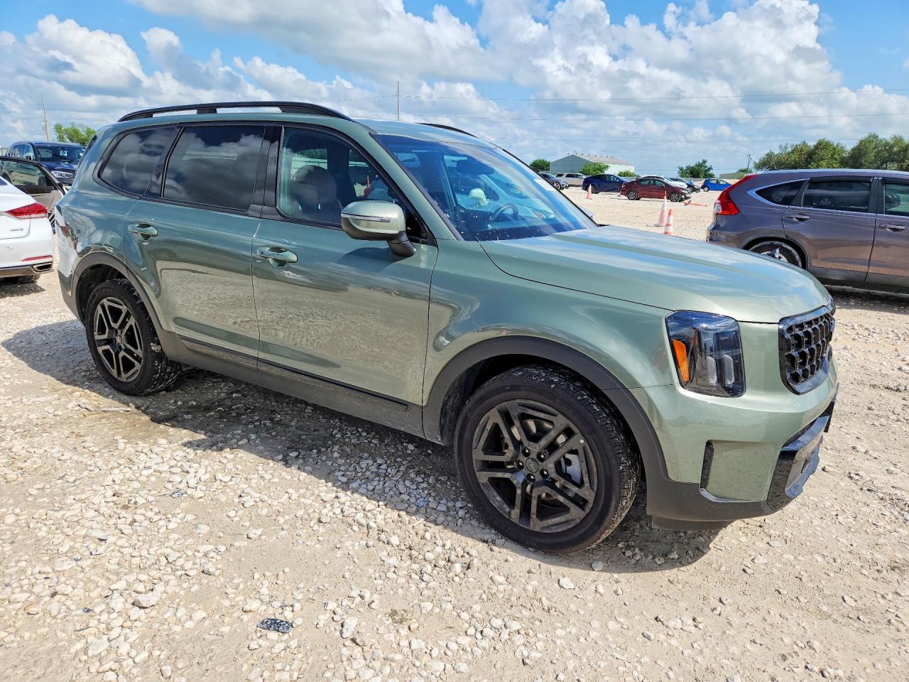 Kia Telluride Ex X-line