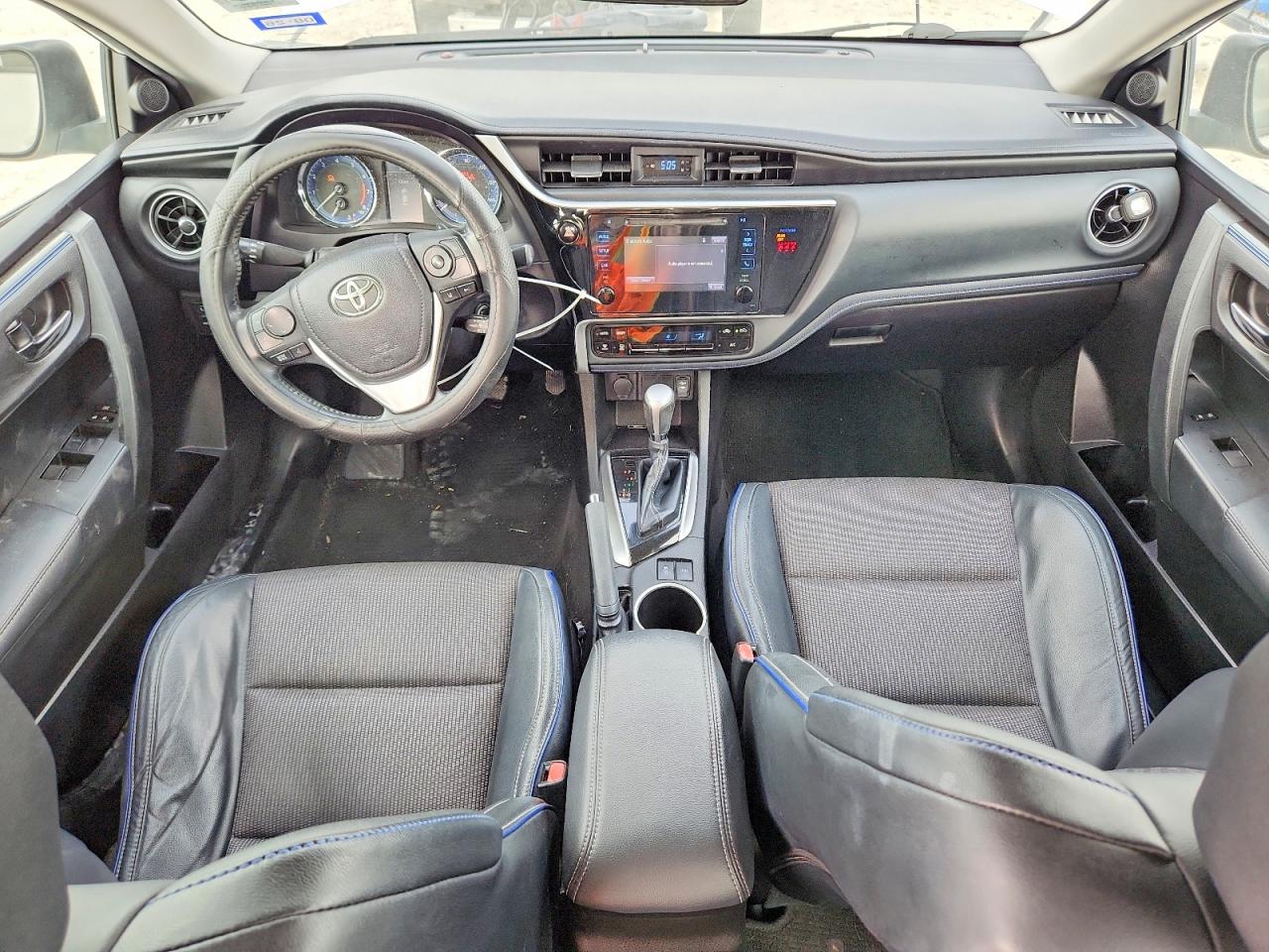 Toyota Corolla Se