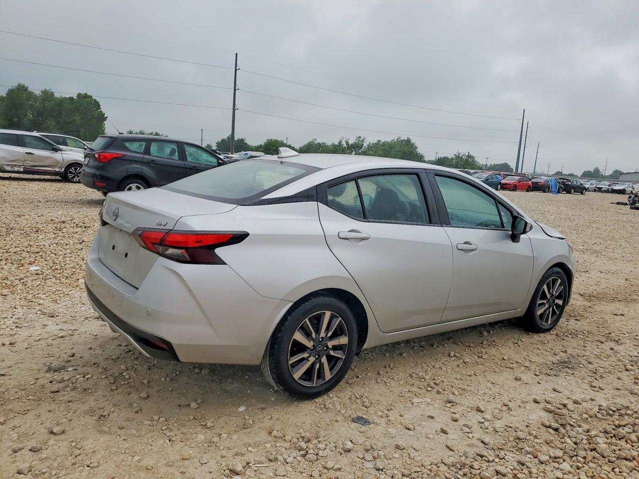 Nissan Versa Sv