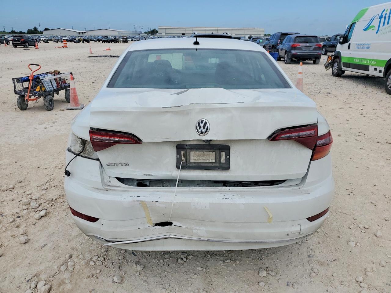 Volkswagen Jetta S
