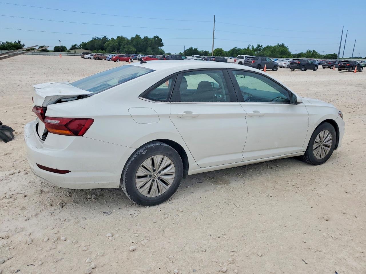 Volkswagen Jetta S