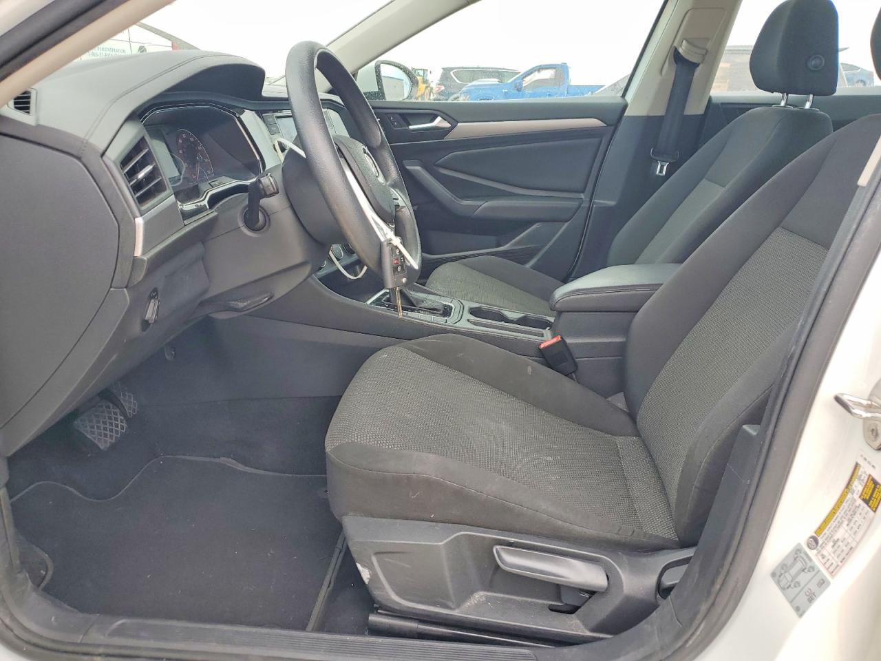 Volkswagen Jetta S