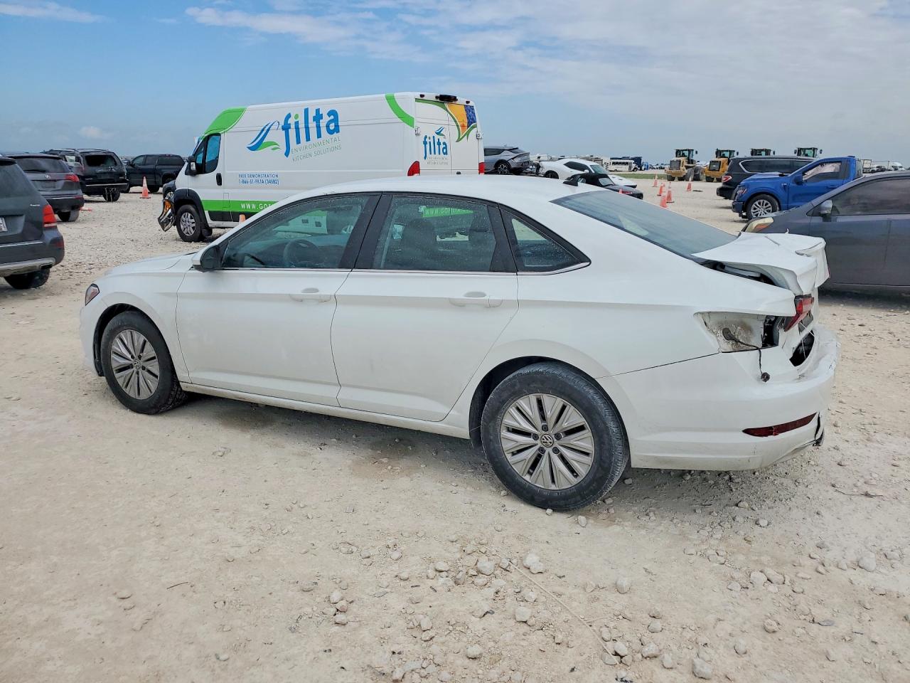 Volkswagen Jetta S