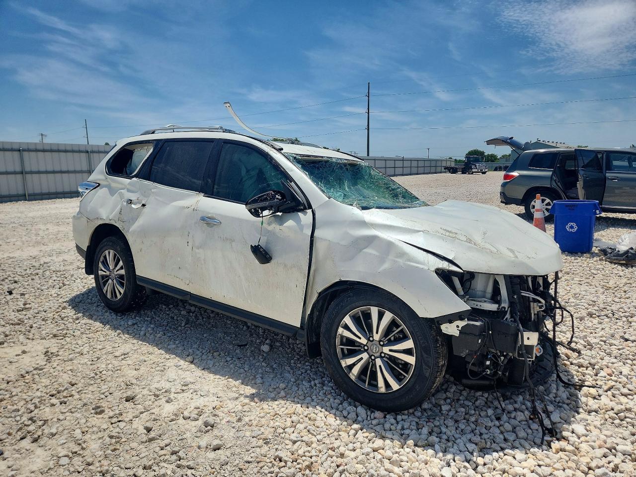 Nissan Pathfinder Sl