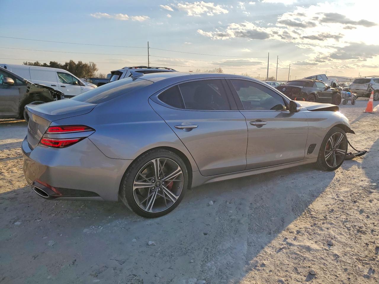 Genesis G70 Base Base
