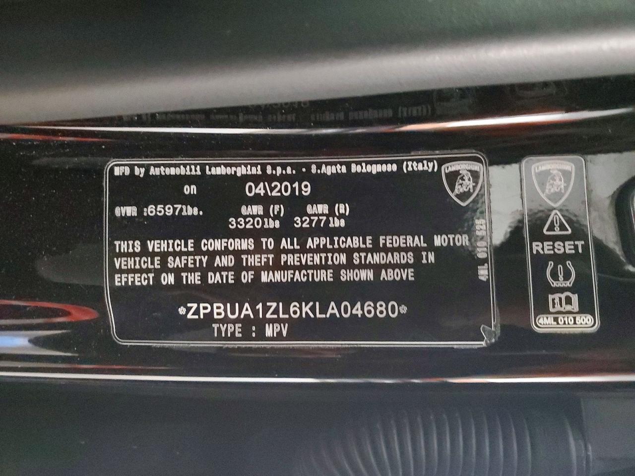 Lamborghini Urus