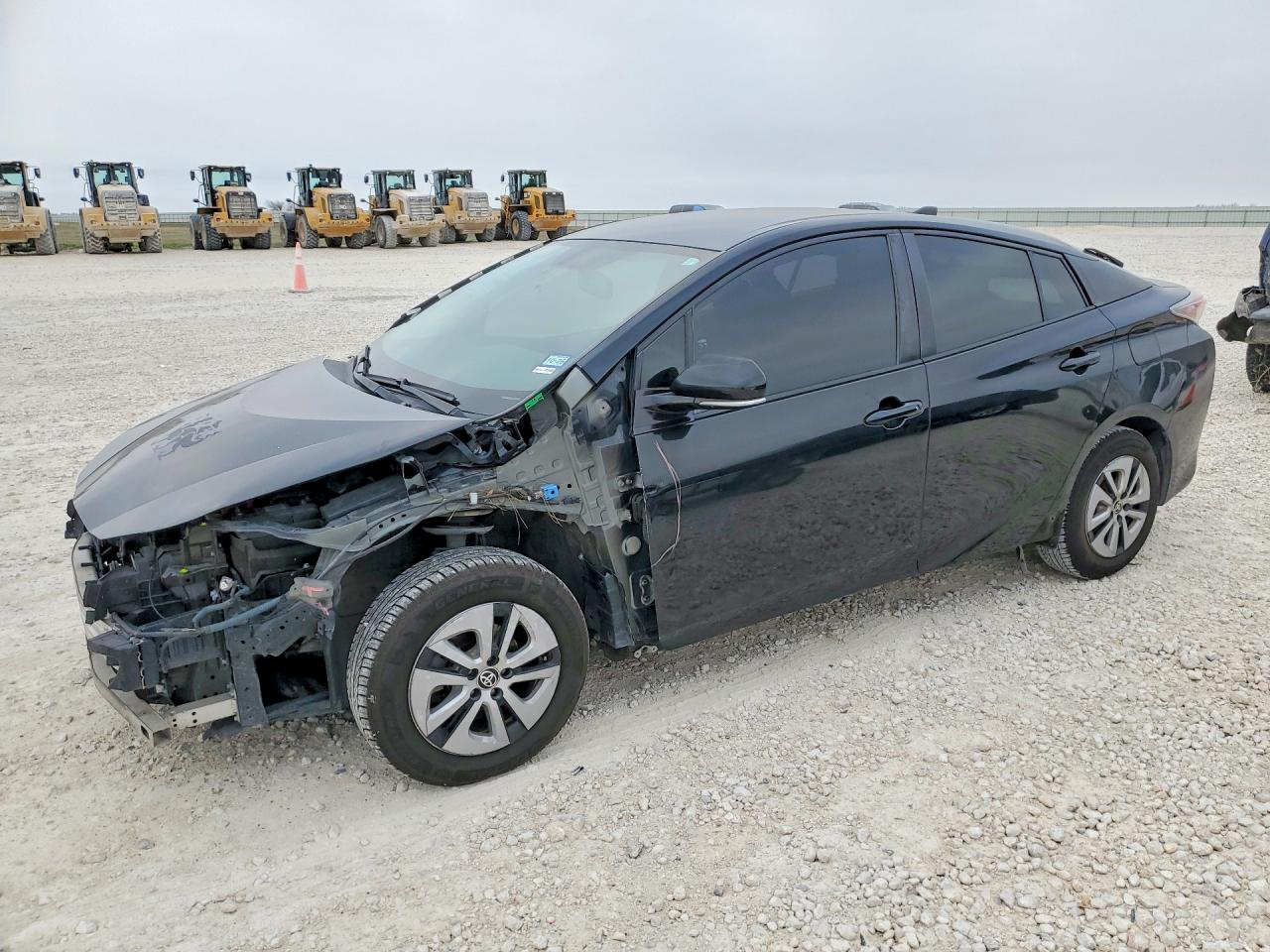 Salvage Toyota Prius Image