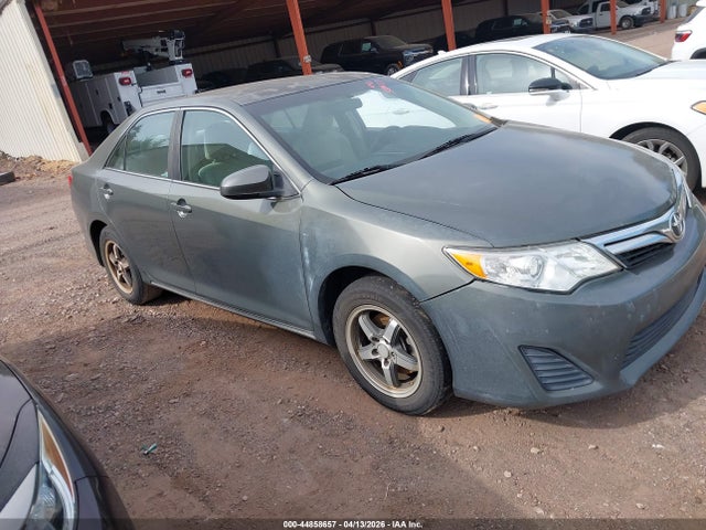 Salvage Toyota Camry Image