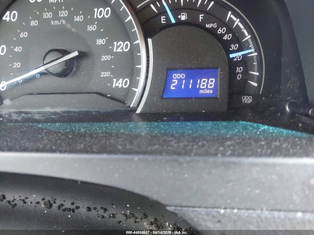 Toyota Camry Le