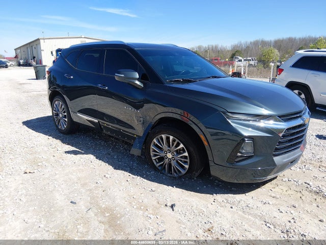 Salvage Chevrolet Blazer Image