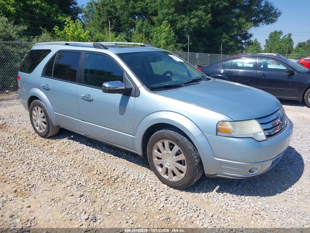 Salvage Ford Taurus X Image