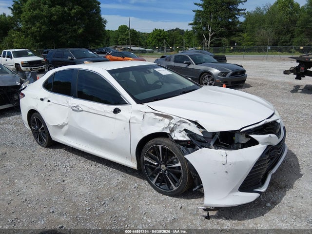 Salvage Toyota Camry Image