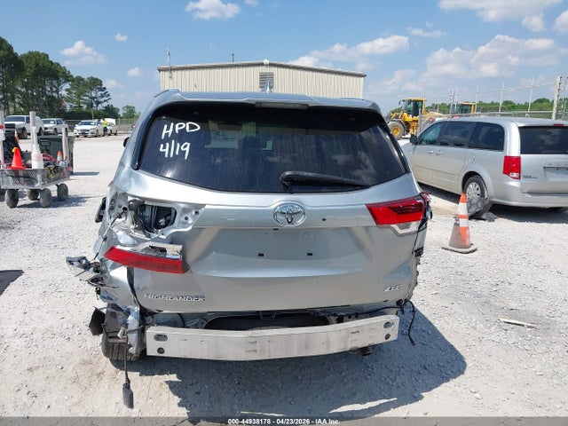 Toyota Highlander Xle