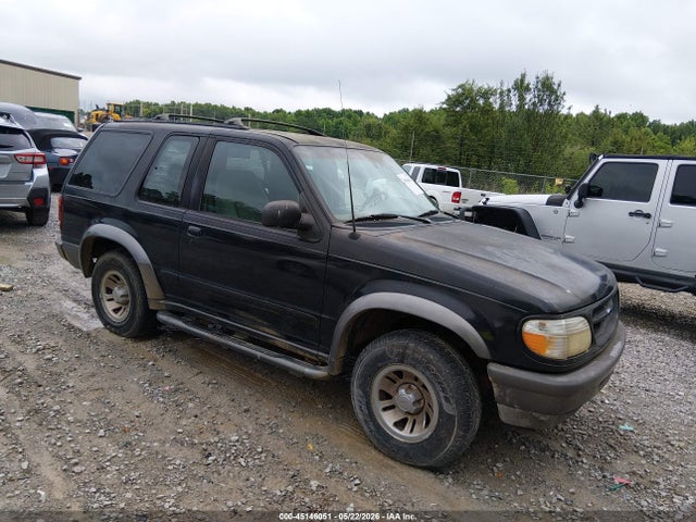 Salvage Ford Explorer Image